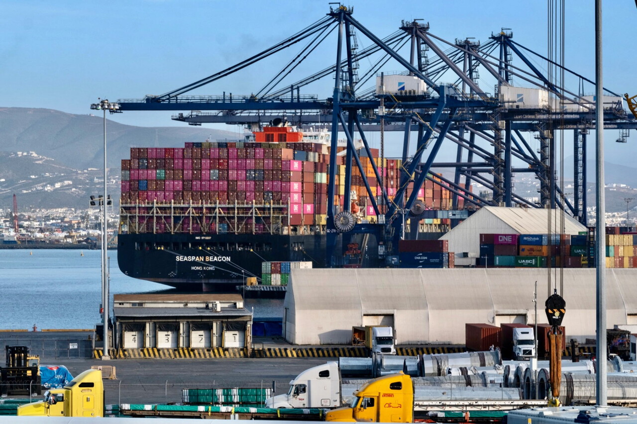 Exportaciones de México crecen 37.9% en septiembre y alcanzan su tercer máximo histórico