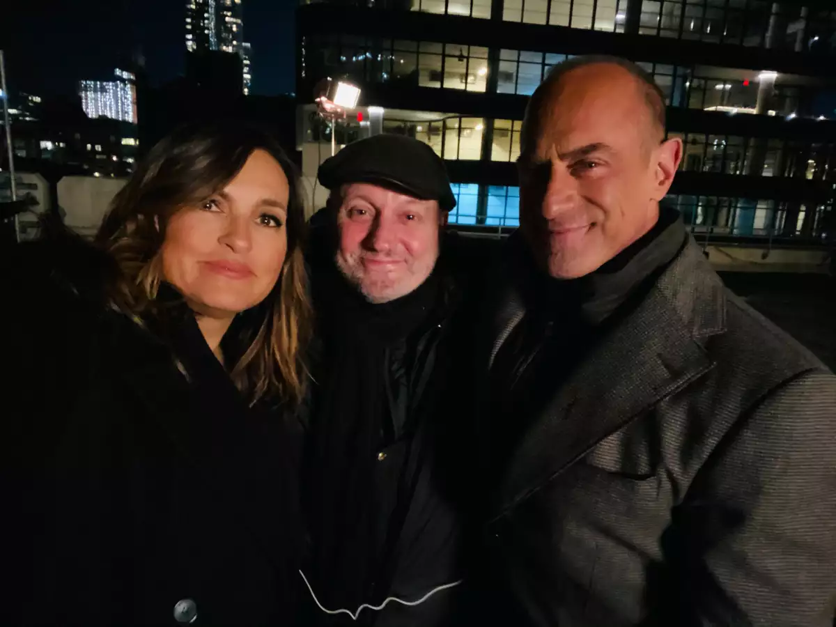 Juan José Campanella y Mariska Hargitay