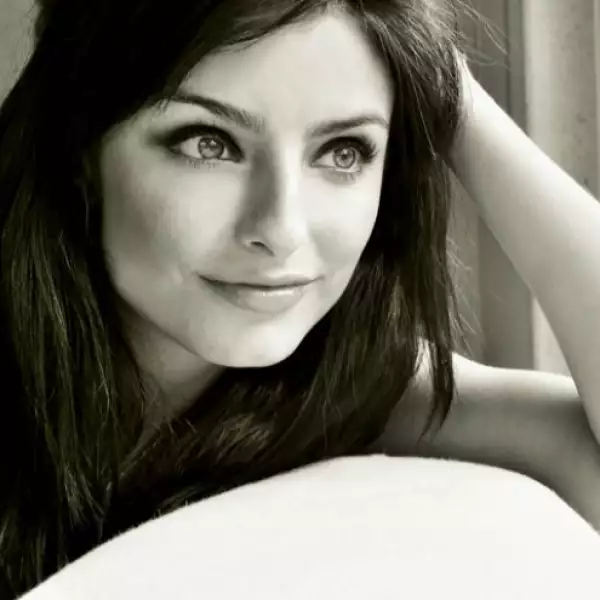 Lo que la enloquece de un hombres es la química que exista y la personalidad.