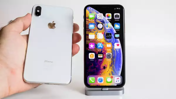 iPhone