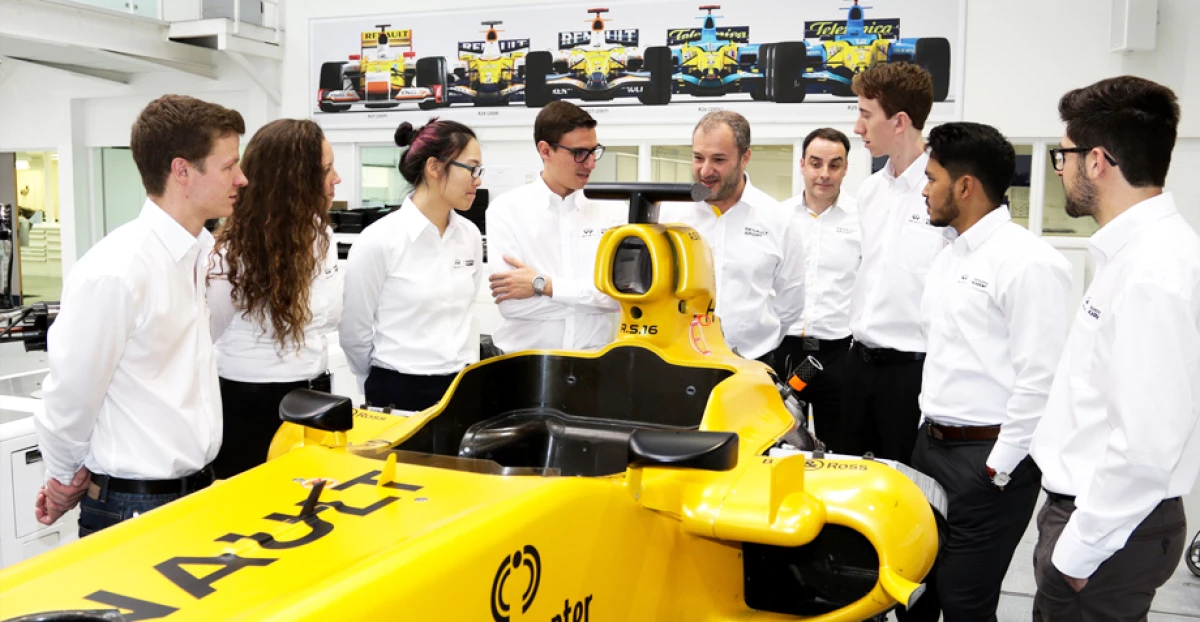 Infiniti - Renault