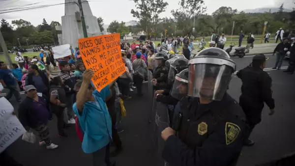 Pese al rechazo, el Gobierno capitalino afirmó que no habrá marcha atrás con los cambios que entraron en vigor este martes.