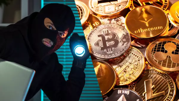 moneda con el logo de bitcoin