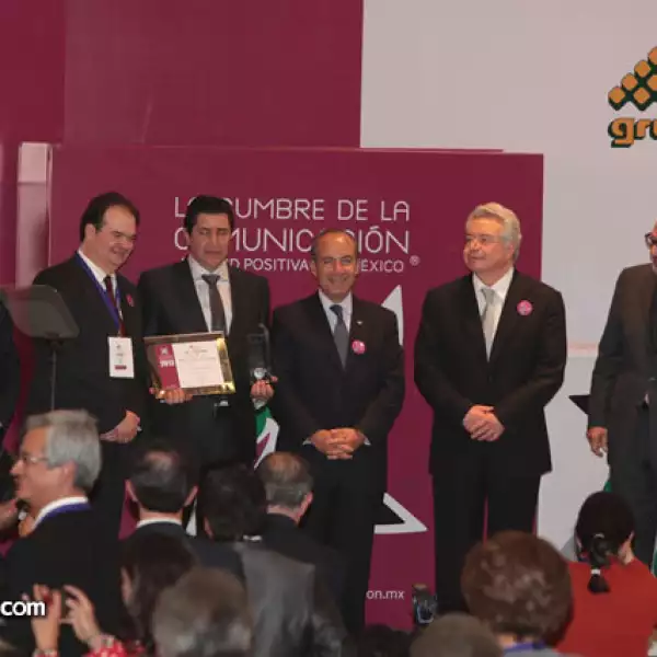 Tristan Canales,José Manuel Aguirre Gómez,Alfredo Tena,Luis Fernando Tena,Felipe Calderón,Francisco Aguirre