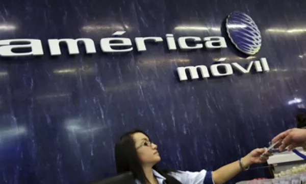 El grupo dijo que el resultado negativo se debió a la fuerte depreciación ante el dólar del peso mexicano y del real brasileño. (Foto: Reuters)