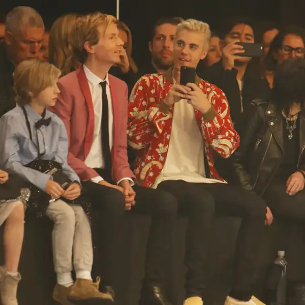 Justin Bieber no pudo evitar subir un video a Instagram en donde aparece con el hijo de Beck.