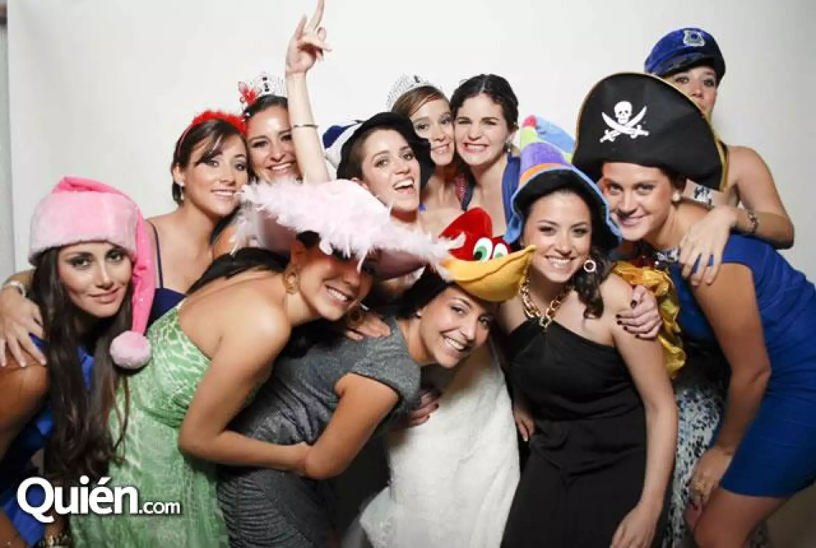 Mariana Muñoz,Luisana Moreno,Sofia Fonseca,Paulina Novoa,Aide Fonseca,Maria Balmori,Gaby Gómez,Gaby Aguirre,Alejandra Zermeño