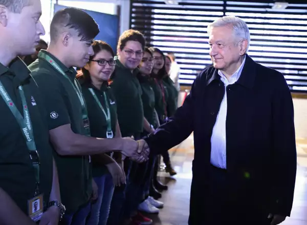 Andrés Manuel López Obrador, Presidente de México, encabeza Jóvenes Construyendo el Futuro