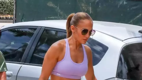 Jennifer Lopez