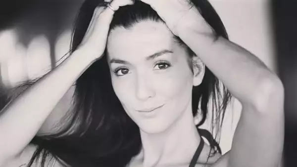 ¿Así o más guapa? Erendira Ibarra nos demuestra que lo mejor que podemos hacer en nuestra vida es tener un estado peace of mind.