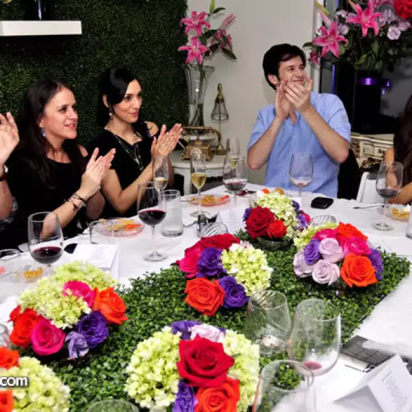 Alejandra Coppel presenta La Vie en Rose en la Boutique Cafe Maison des Fleurs