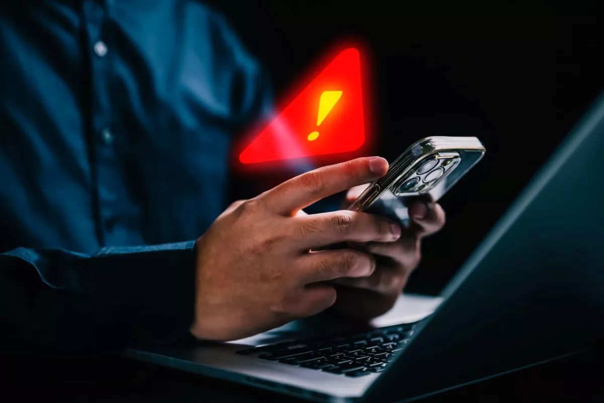 Fraudes vía WhatsApp. No des el código