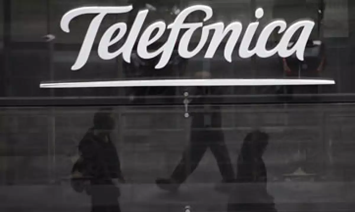 Telefónica y British Telecom reconocen que mantienen diálogos preliminares. (Foto: Reuters )