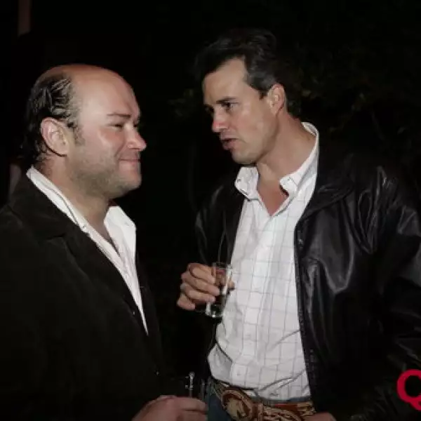 Lorenzo Caraza, Humberto Ferro