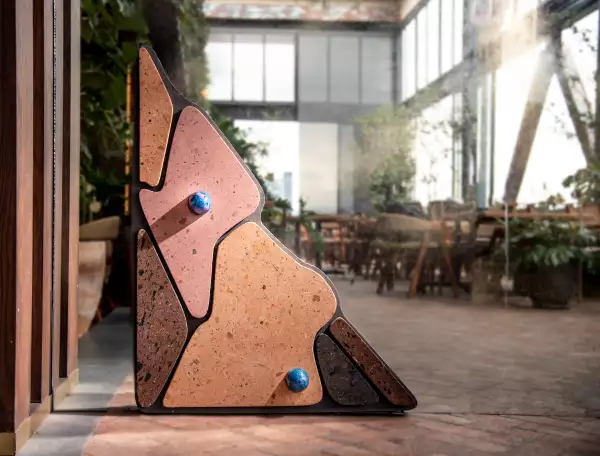 Fragmento de la pieza Diosa Altanera. 