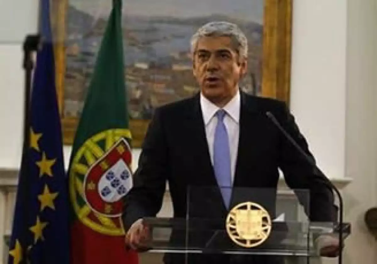 El primer ministro de Lisboa, José Sócrates, presentó su renuncia al presidente portugués. (Foto: Reuters)
