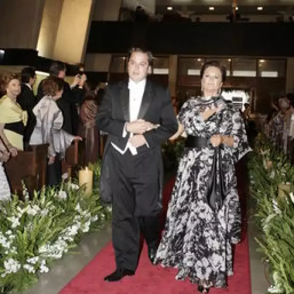 Alejandro Cortina, Virginia Azpe