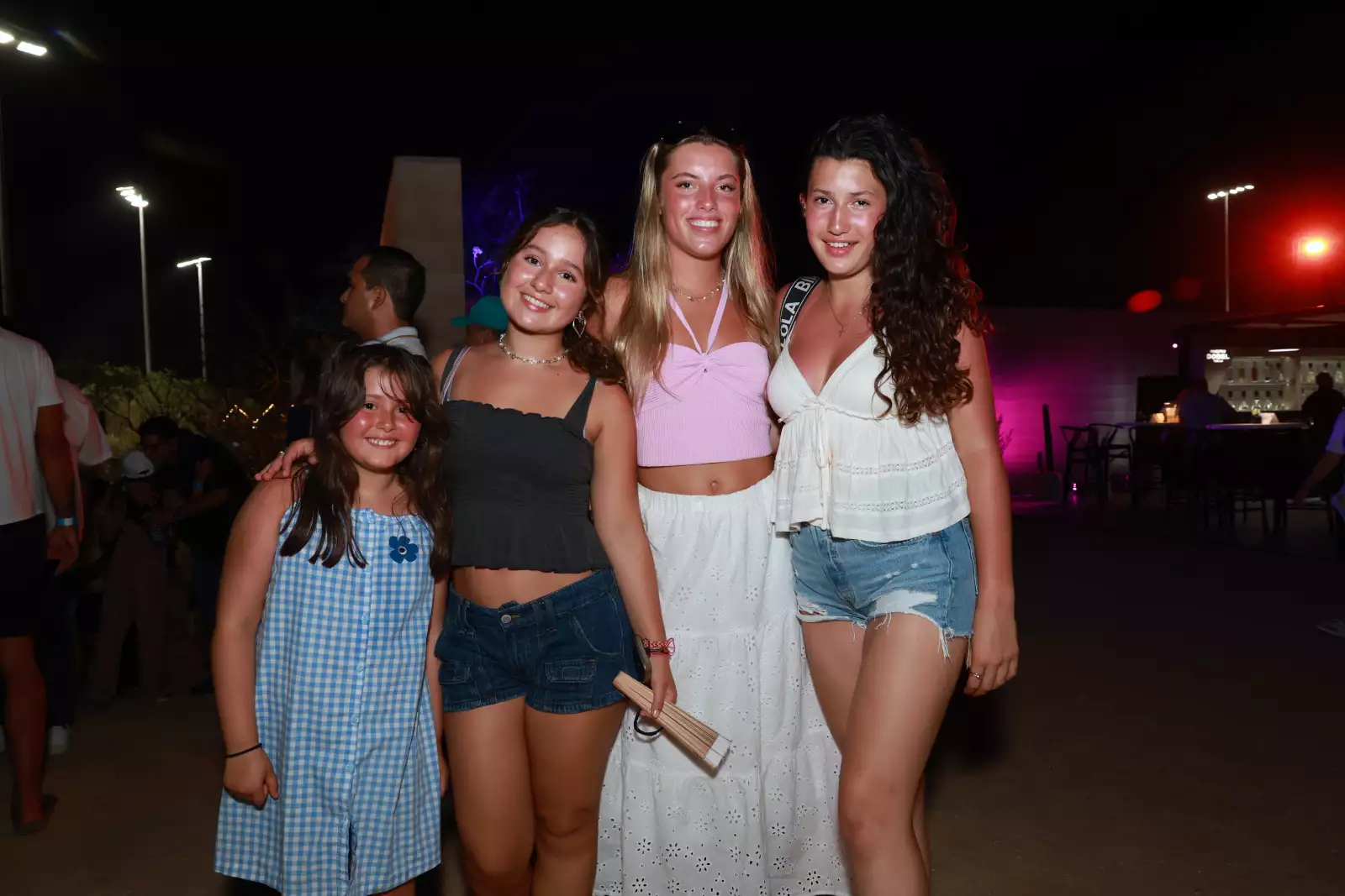 Luna y Eva Falla , Sofía Reynoso Burillo y Mariana Falla 