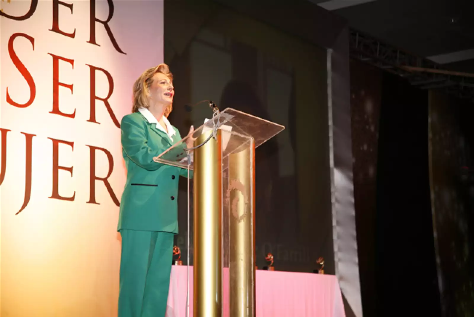 Premios Mujer L`Bel