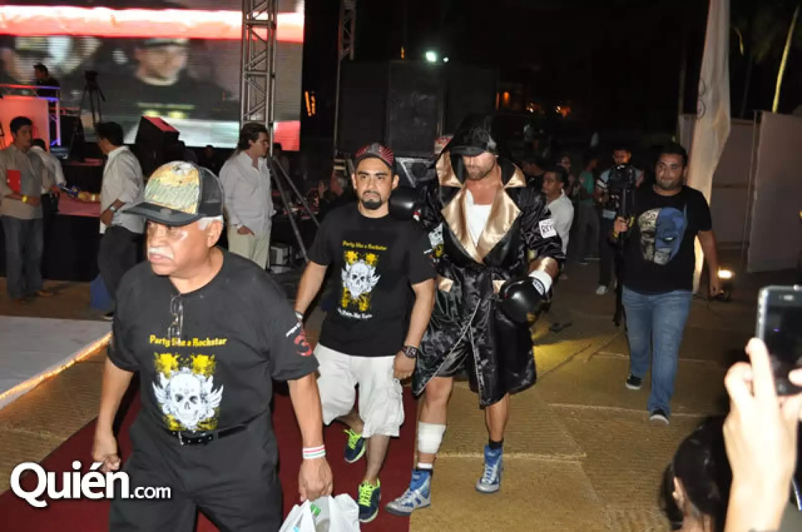 Pelea de box entre Gabriel Soto vs Marcus Ornellas y Miguel Torruco vs Antonio de la Vega