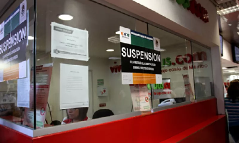 La semana pasada la Profeco puso sellos de suspensión en el módulo de la firma hallado en el AICM. (Foto: Notimex)