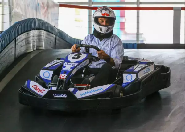 carlos-slim-gokartmania.jpg