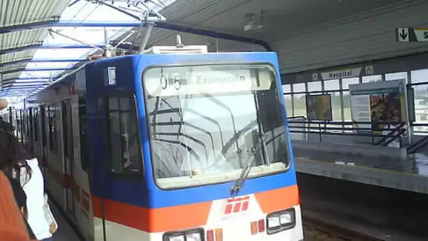 Metro de Monterrey Metrorrey