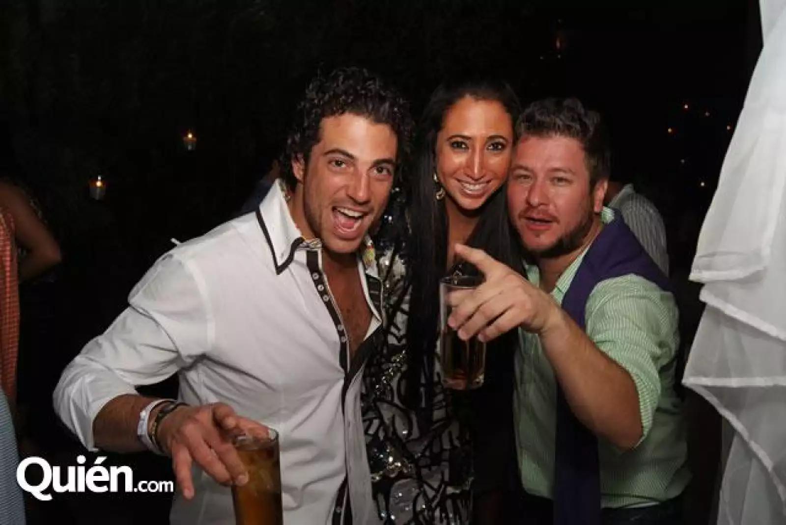 Alejandro Litchi,Gina Litchi,Barro Rosales