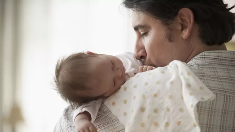 papá reforma paternidad 