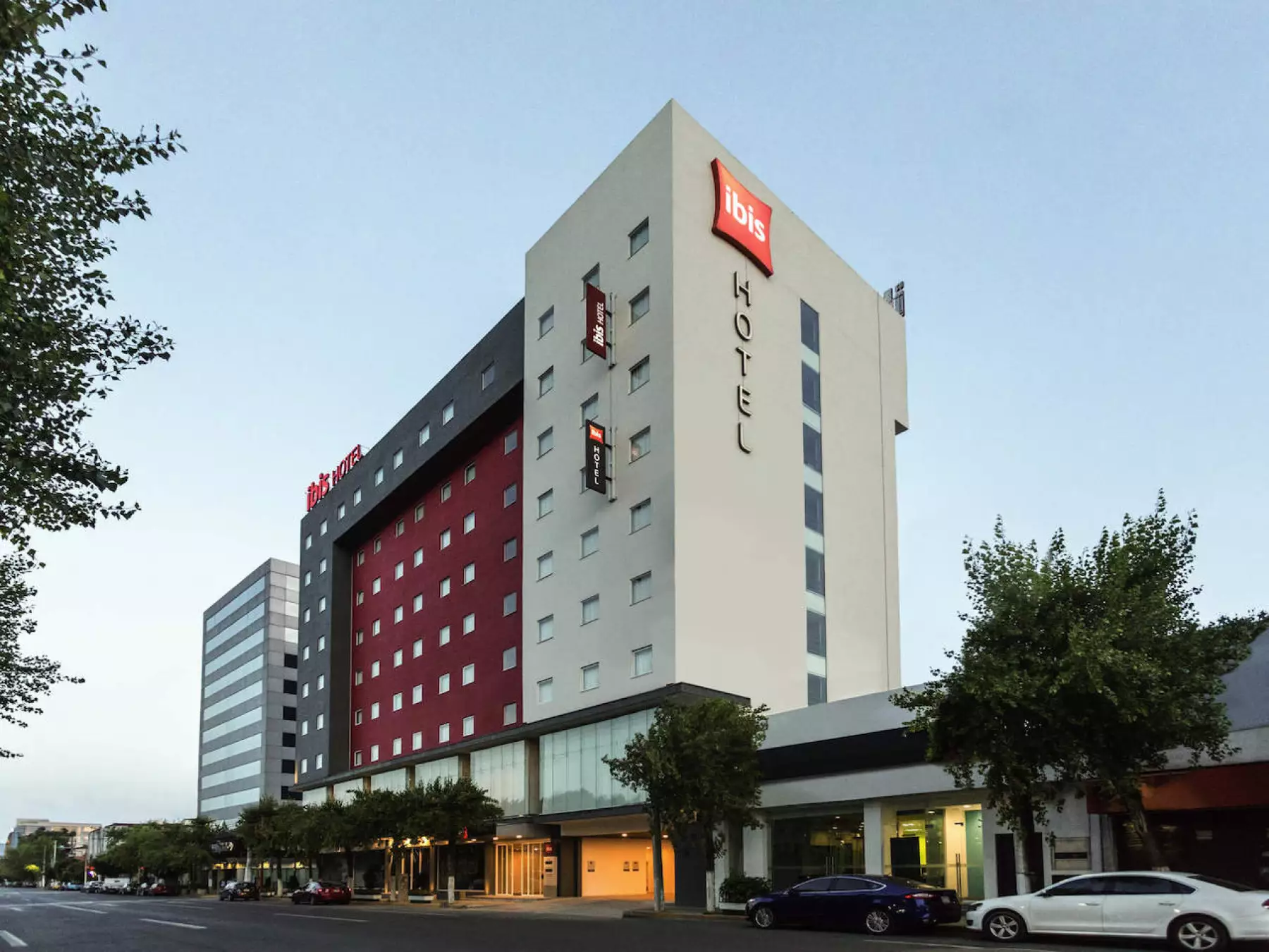 Ibis Accor