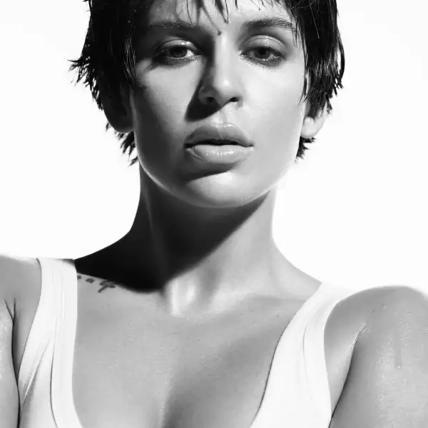 Nathy Peluso x Desigual SS23 (5).jpg