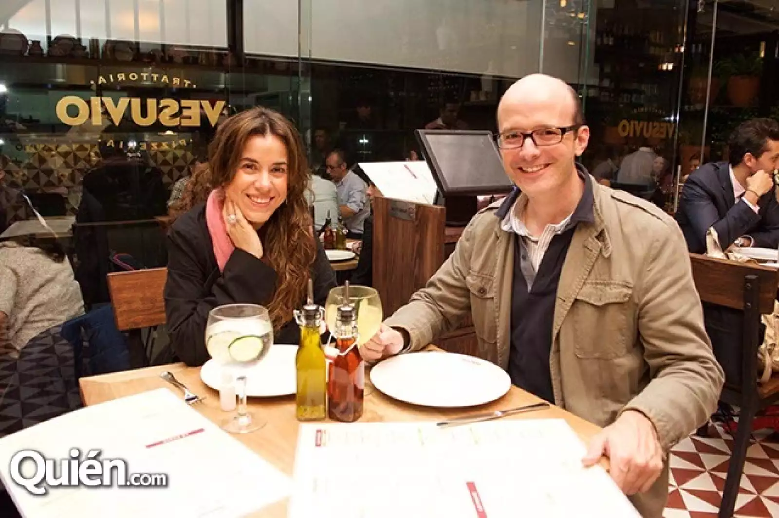 Paola Santoscoy y Carlos Lara.