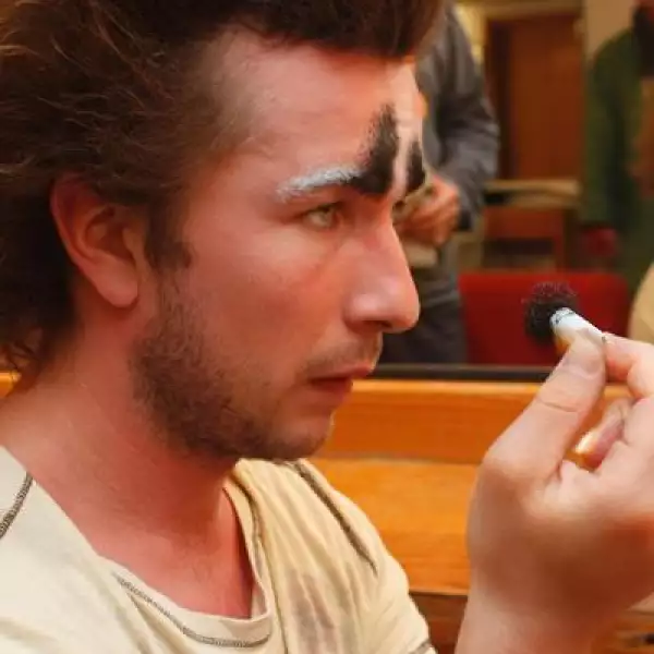 Backstage Slavas Snowshow