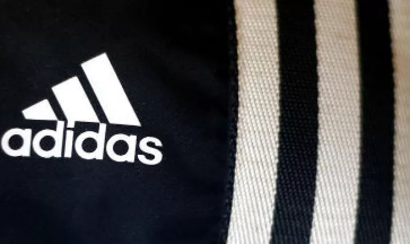 Adidas, patrocinador oficial del Mundial, elabora el balón oficial Brazuka. (Foto: Reuters)