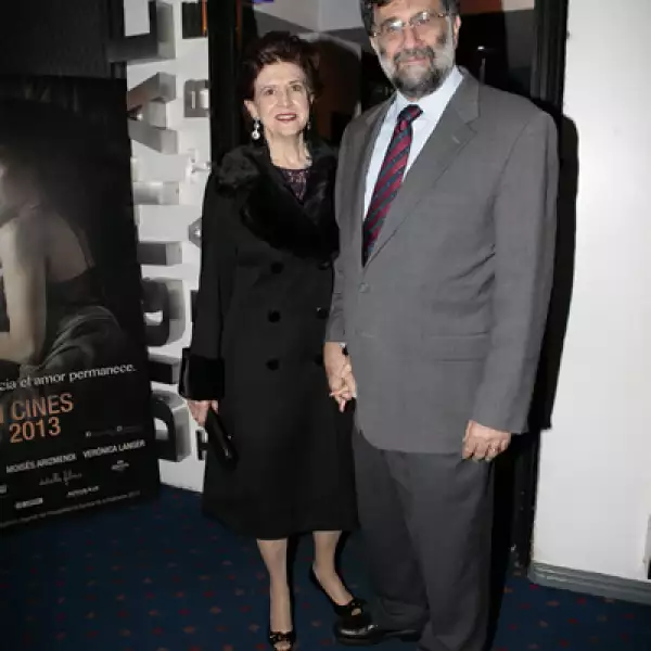 Maria Eugenia de Barnes,Francisco Barnes