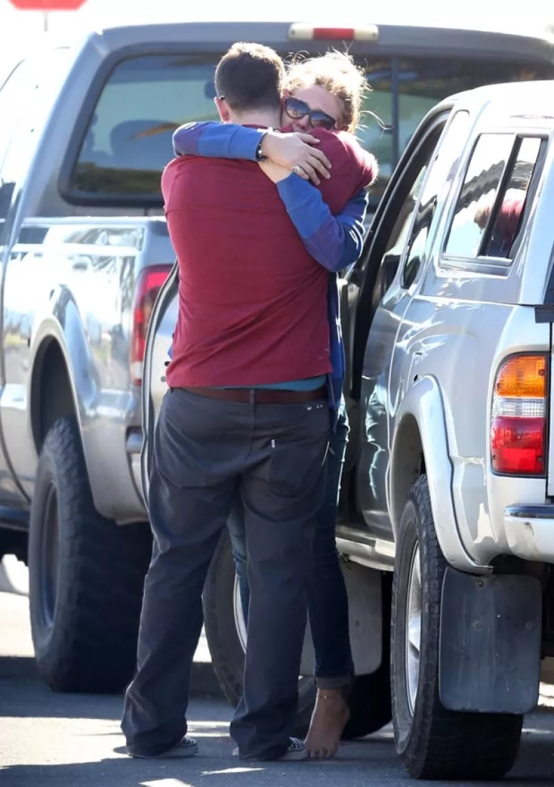 Muy poco se ha hablado de Jasmine Pilchard-Gosnell, joven con quien el histrión mantuvo una relación desde hace siete años. Fue vista por primera vez ayer afuera del hogar de Paul en Santa Barbara.