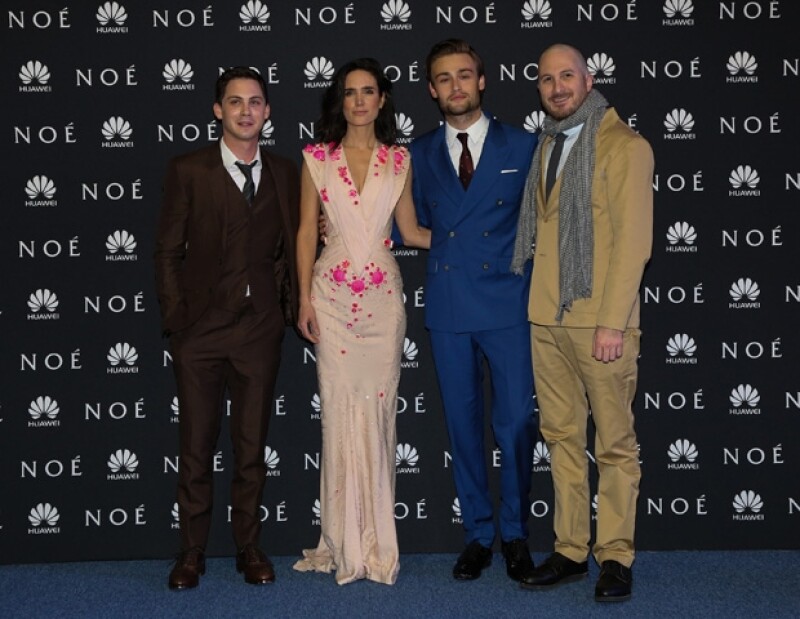El elenco de Noé: Logan Lerman, Jennifer Connelly, Douglas Booth y el director Darren Aronofsky.