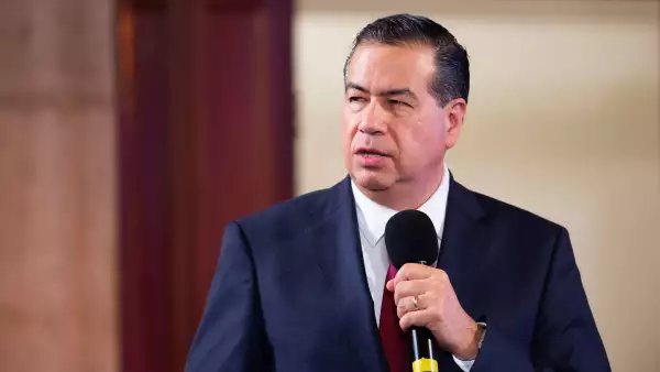 Ricardo Mejía Berdeja durante la conferencia matutino desde Palacio Nacional.
