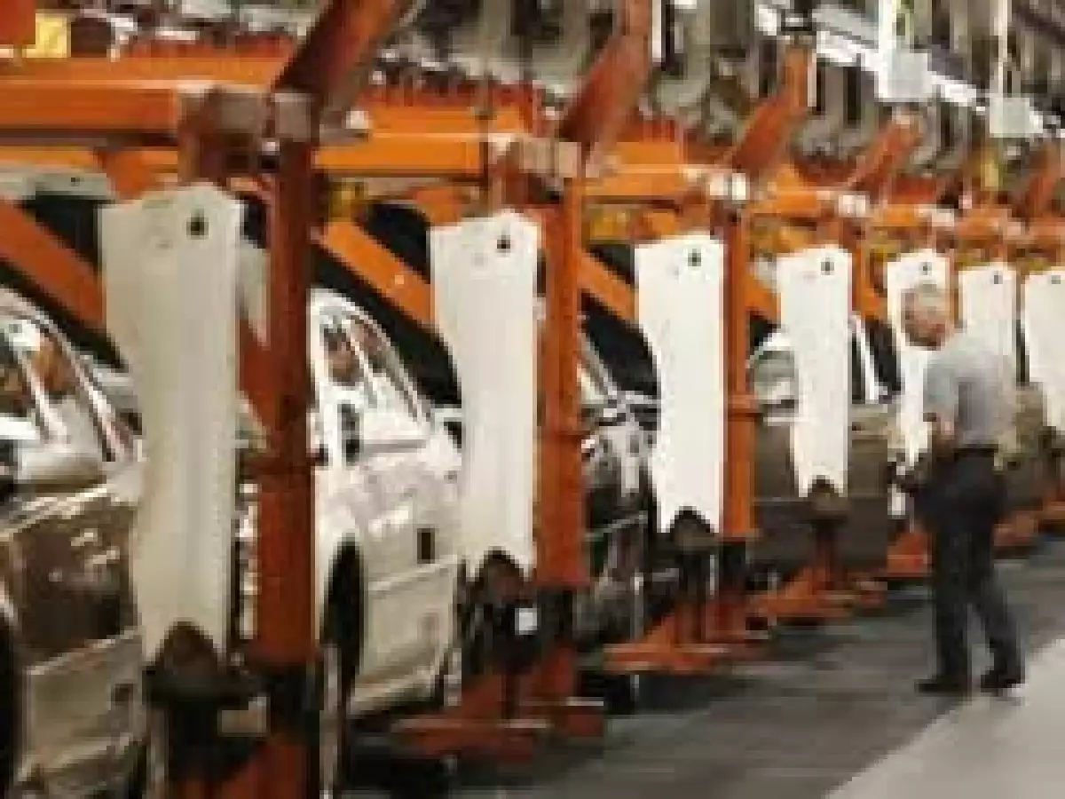 Las automotrices recibieron 19,400 mdd en préstamos como parte del rescate financiero. (Foto: Archivo)