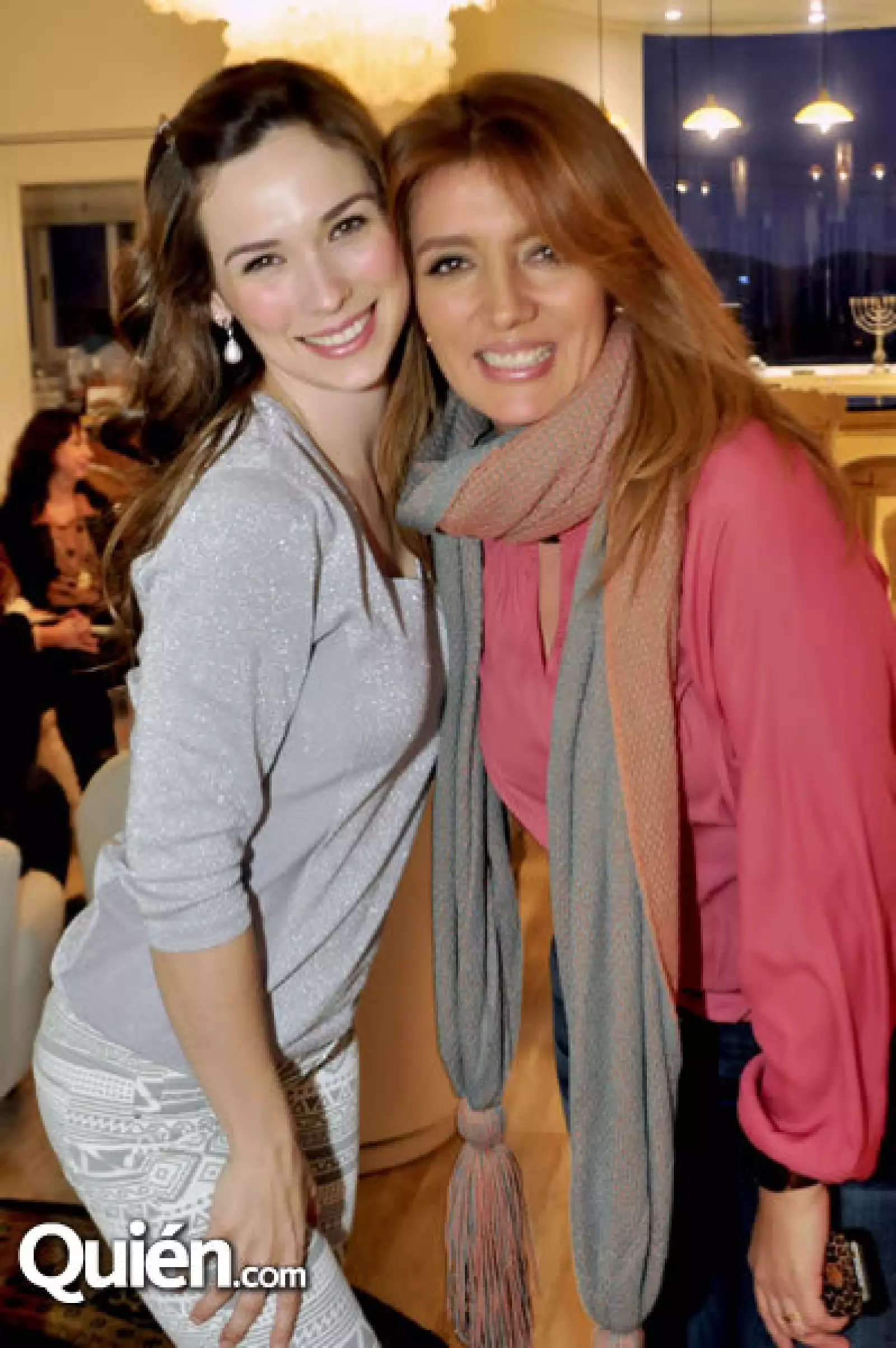 Charito Ruíz de D´Alessio y Fernanda Villarreal