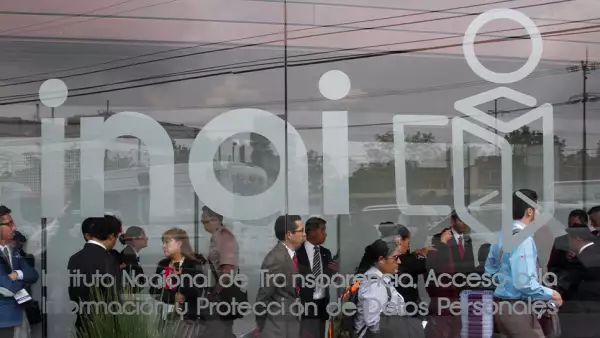Reforma de AMLO desaparece siete organismos autónomos