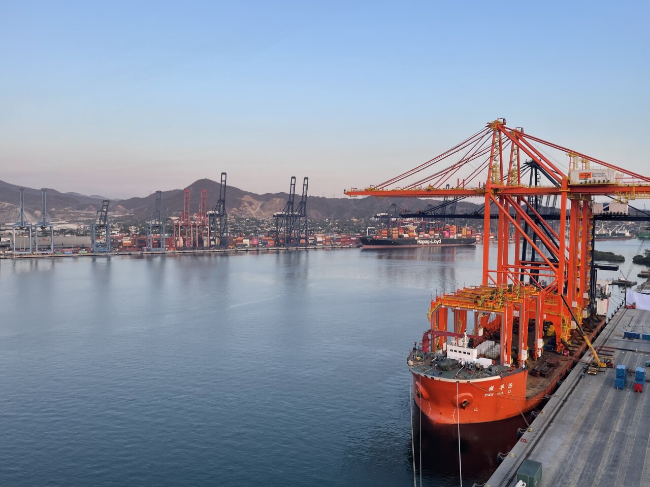 Nuevos aranceles a productos ‘Made in China’ cambian el panorama en Manzanillo