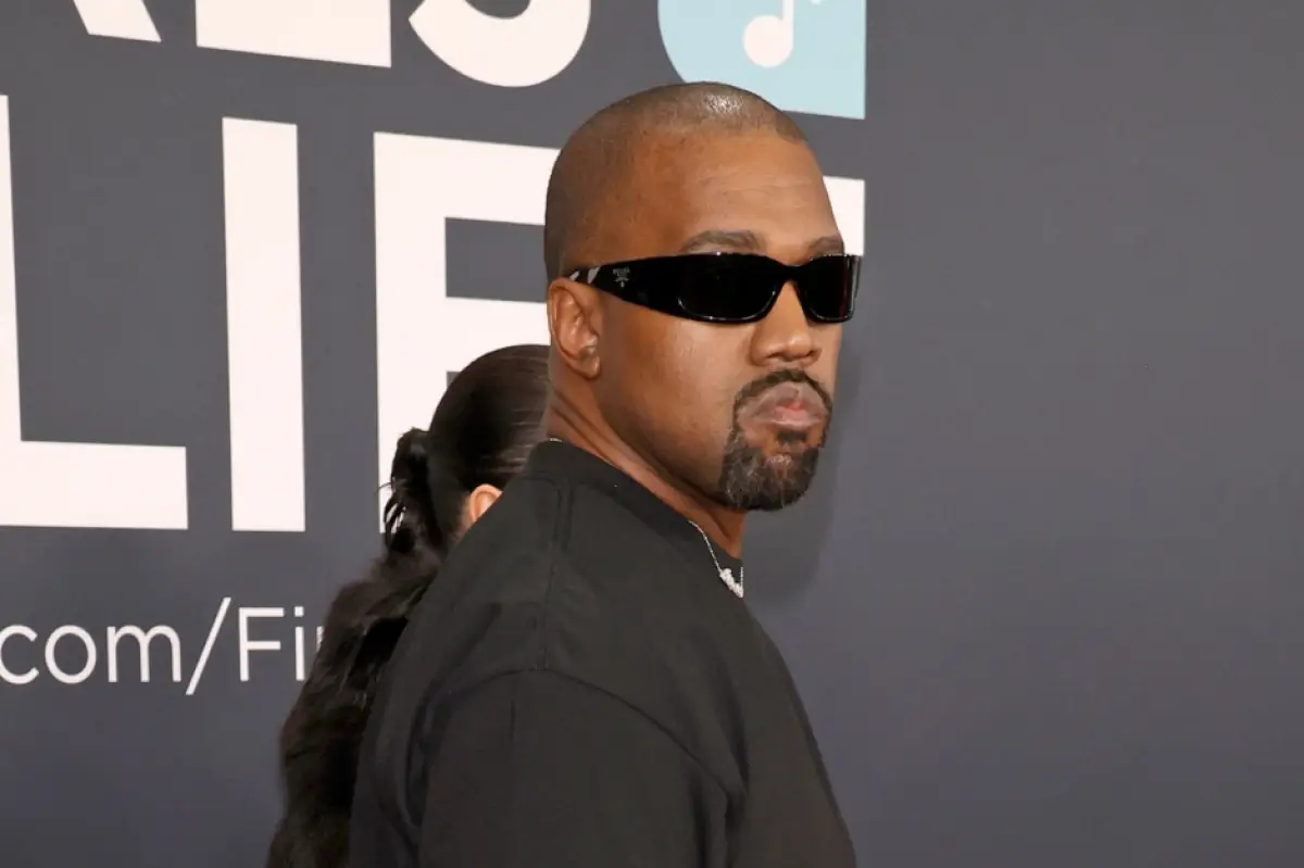 cancelan festival en europa por presencia de kanye west