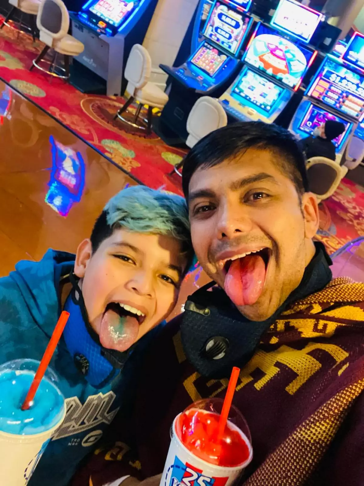 Adolfo Cerqueda y su hijo.