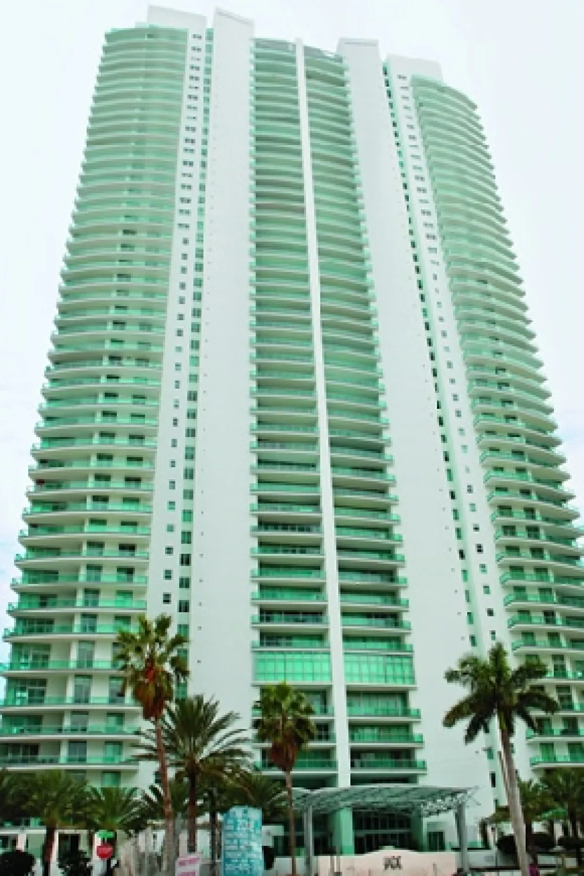 Su departamento en Miami.