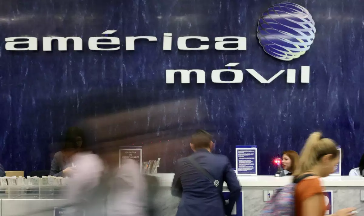 logo de américa móvil