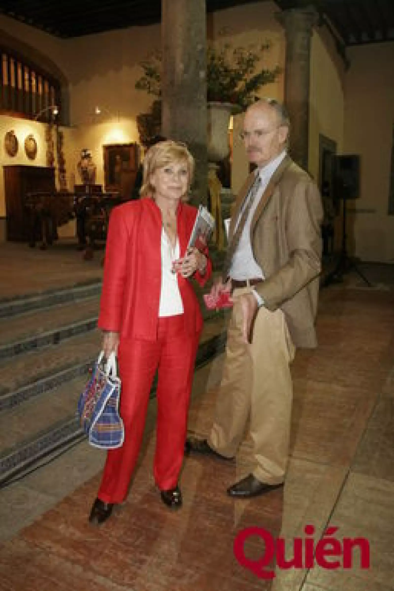 María Cantinelli, Tito von Wuthenav