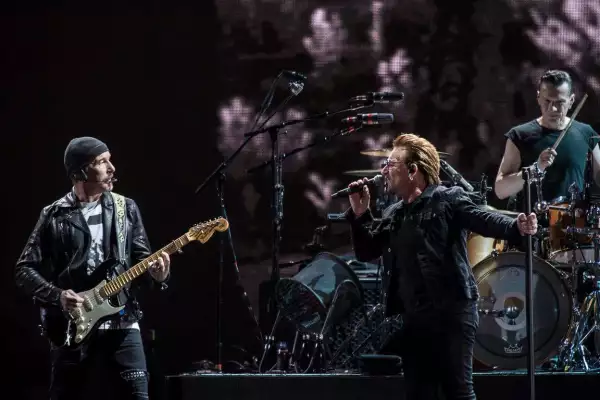 U2