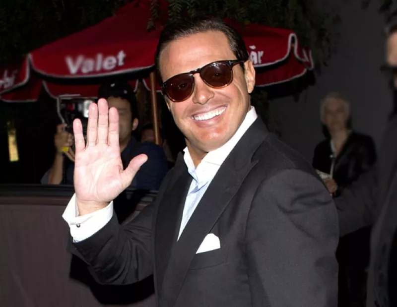 El cantante ha estado en diferentes lugares a lo largo de su vida, aquí hacemos un recuento de dónde ha sido, a propósito de su cumpleaños 46.