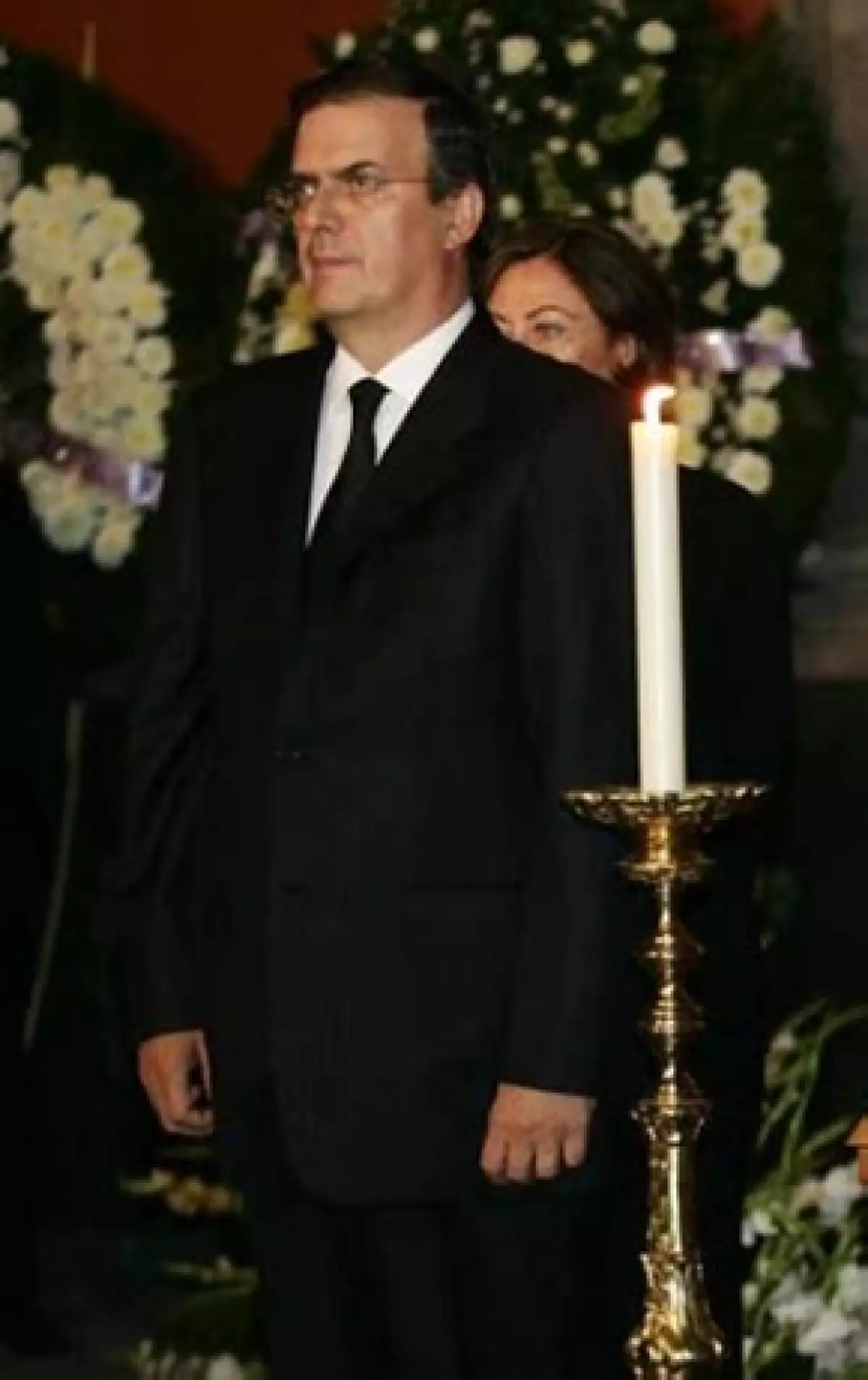 Fernando Ebrard Casaubón, hermano menor del jefe de gobierno del Distrito Federal, será velado hoy en la funeraria Gayosso de Félix Cuevas.